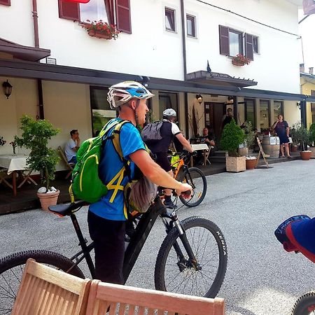 Gostisce Jazbec - Idrsko - Kobarid Hotel Kültér fotó