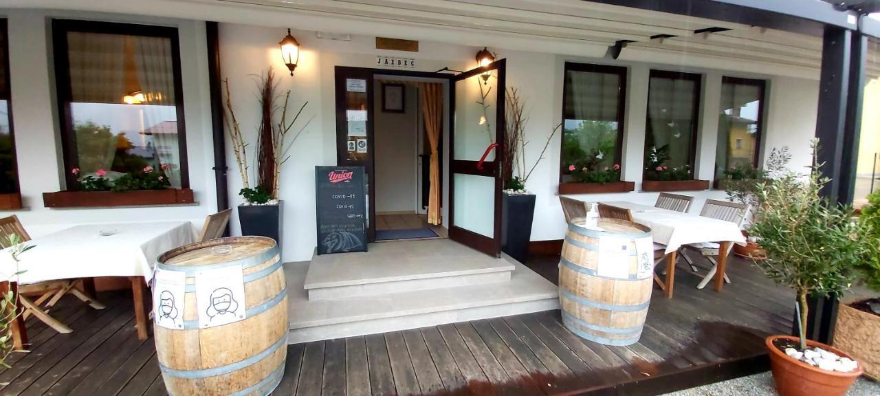 Gostisce Jazbec - Idrsko - Kobarid Hotel Kültér fotó