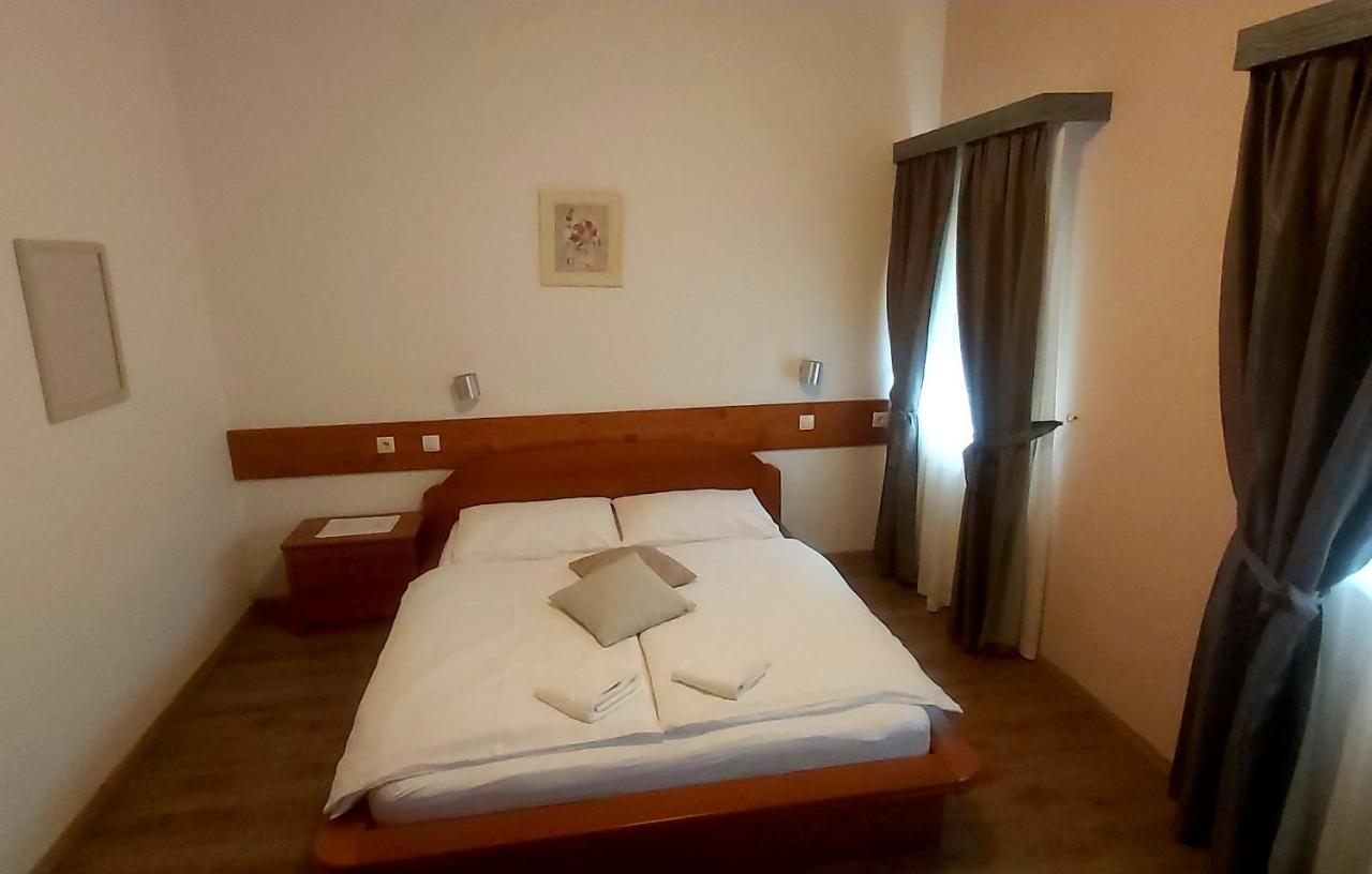 Gostisce Jazbec - Idrsko - Kobarid Hotel Kültér fotó