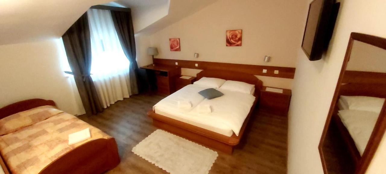 Gostisce Jazbec - Idrsko - Kobarid Hotel Kültér fotó